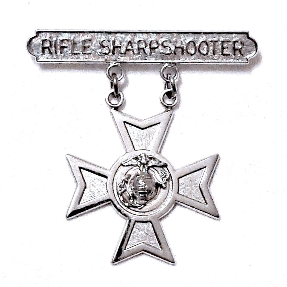 Vintage 1958-65 USMC Rifle Sharpshooter Badge N.S. Meyer 9M Marine Corps